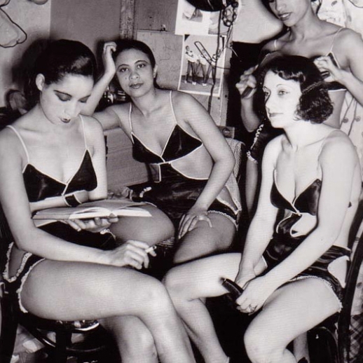 Waiting to go on stage (1930s)