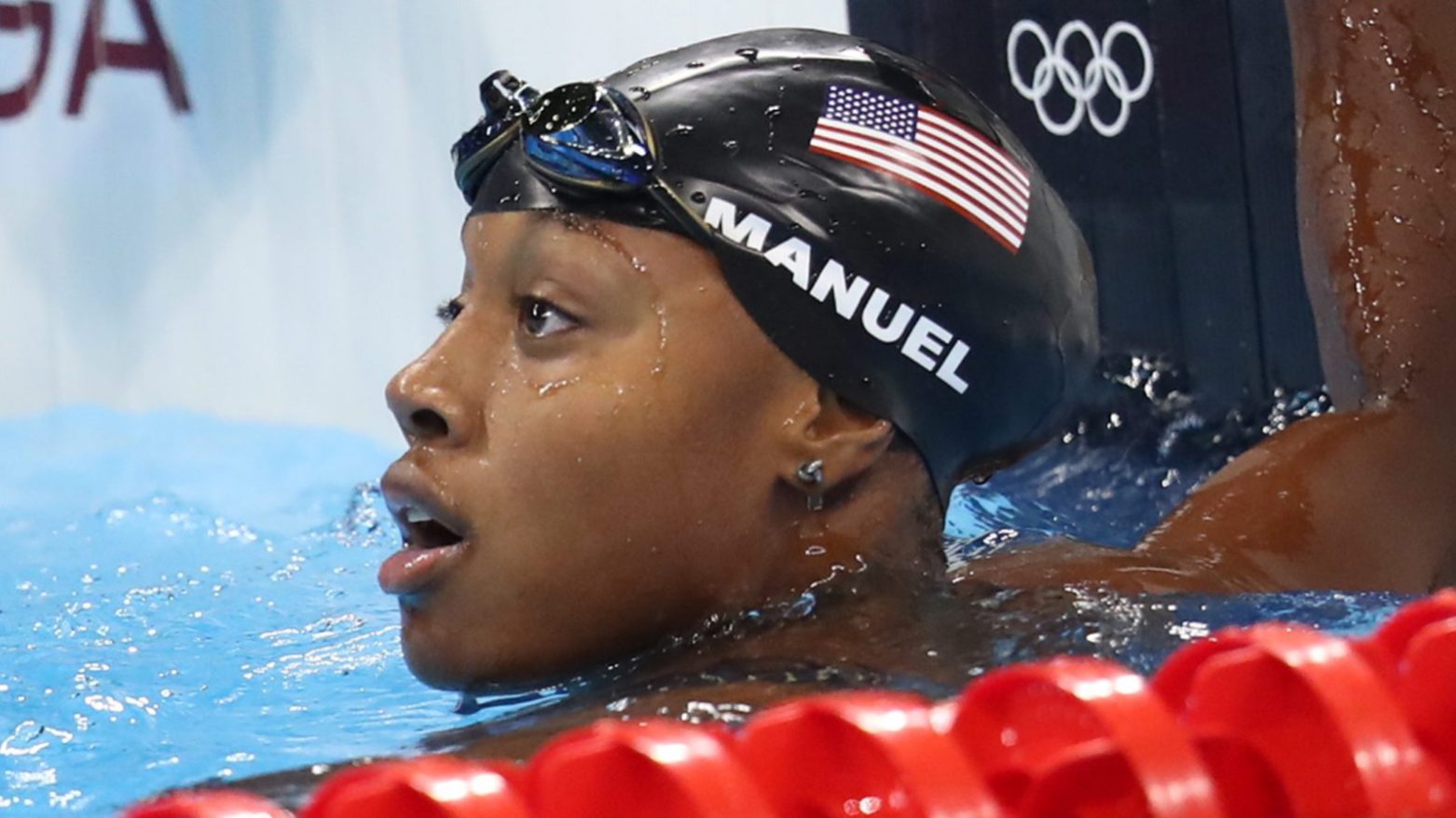 Simone Manuel becomes the first African American female swimmer to win an olympic gold medal